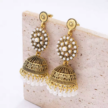 Indian Jhumkas – Lightweight & Wedding-Ready