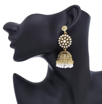 Indian Jhumkas – Lightweight & Wedding-Ready